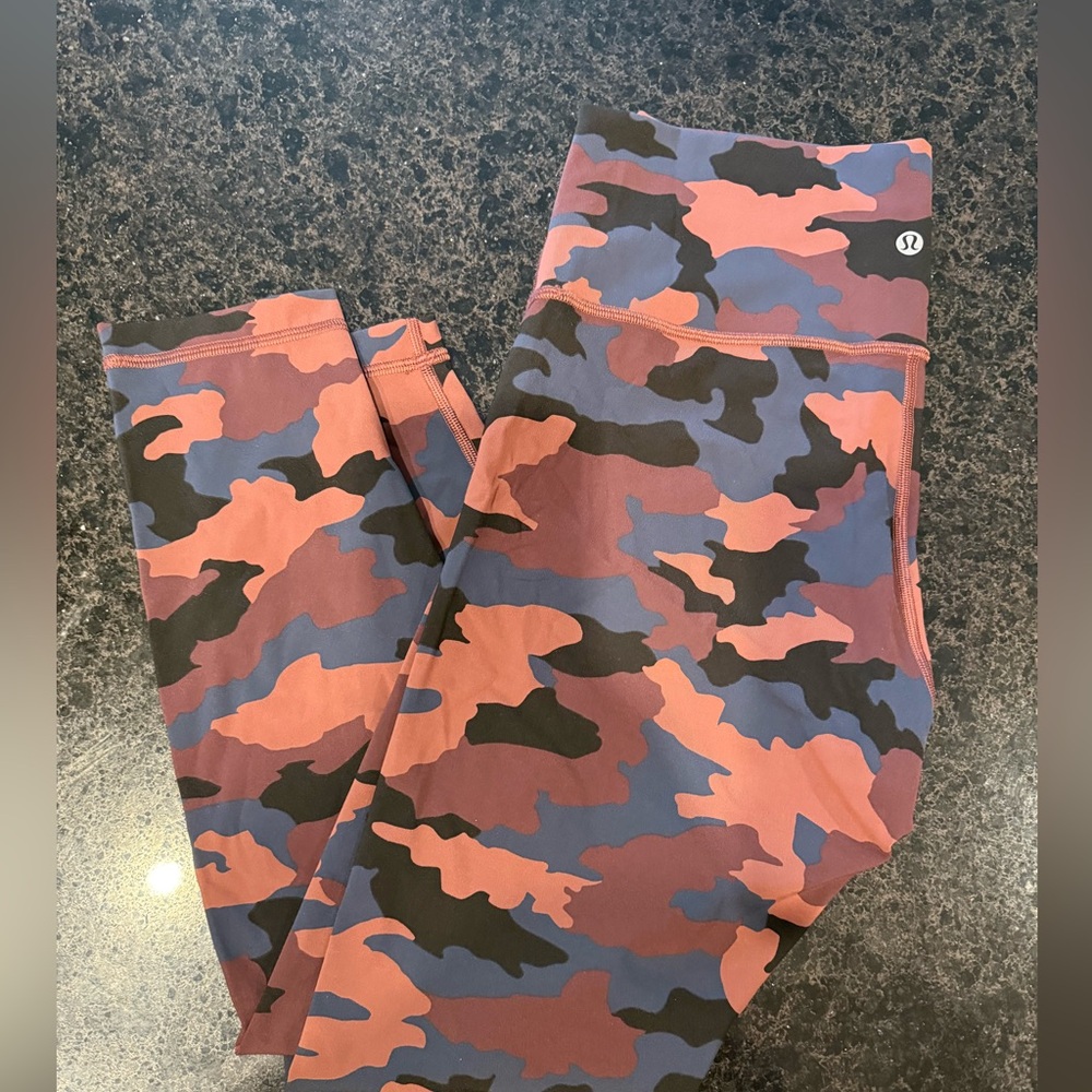 Lululemon Wunder Under High-Rise Camo Leggings size 10